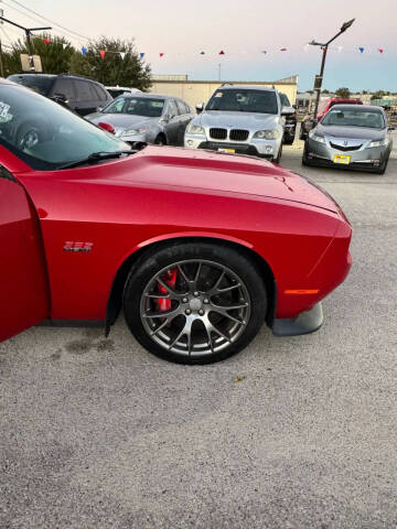 2015 Dodge Challenger SRT 392