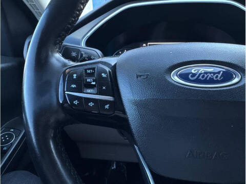 2022 Ford Escape Hybrid SEL