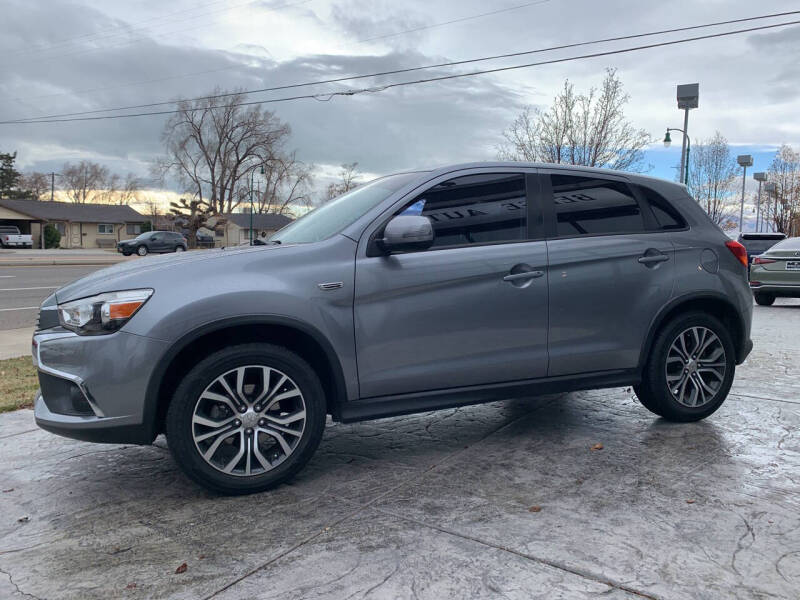 2017 Mitsubishi Outlander Sport ES photo 4