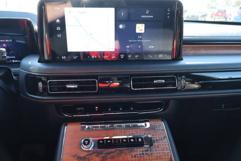 2025 Lincoln Aviator Black Label