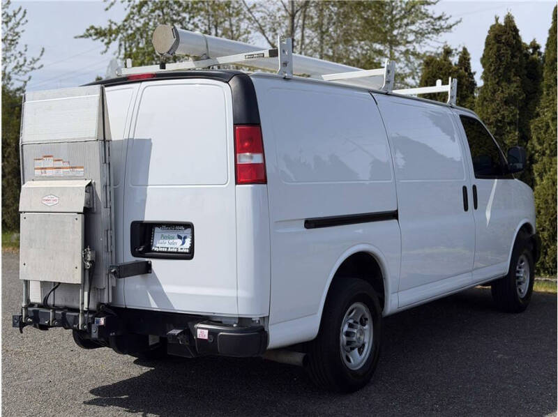2021 Chevrolet Express 3500