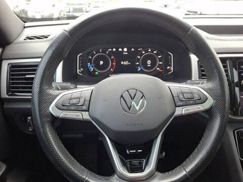 2020 Volkswagen Atlas Cross Sport V6 SEL R-Line 4Motion