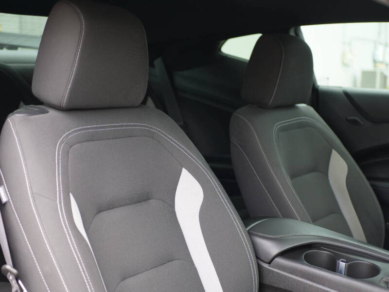 2021 Chevrolet Camaro LT1