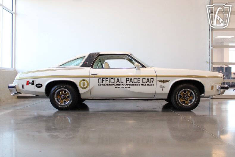 1974 Oldsmobile Cutlass Supreme