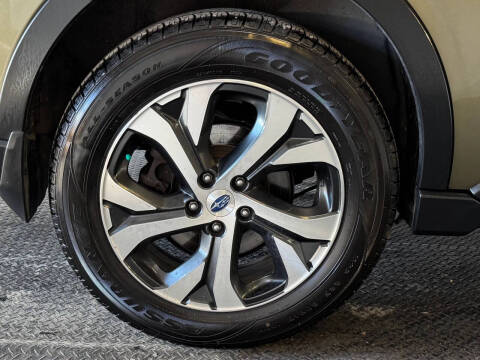 2020 Subaru Outback Touring XT