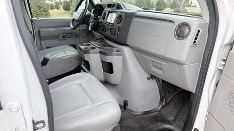 2011 Ford E-Series E-150