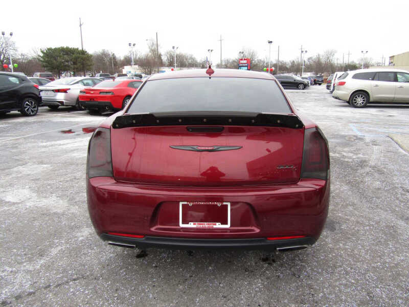 2021 Chrysler 300 S V6