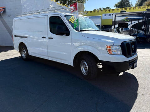 2013 Nissan NV 1500 S