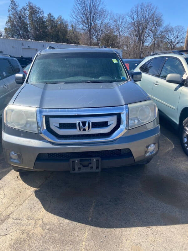 2008 Honda Pilot for sale at Route 10 Motors LLC in Plainville CT