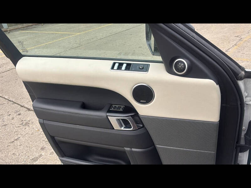 2021 Land Rover Range Rover Sport HSE Silver Edition