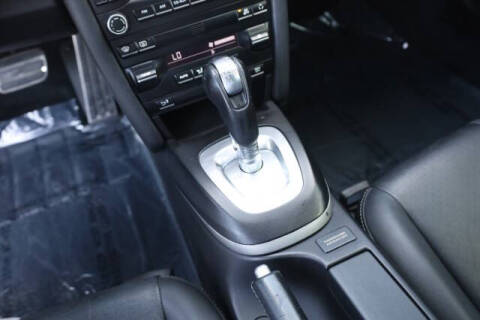 2011 Porsche Cayman