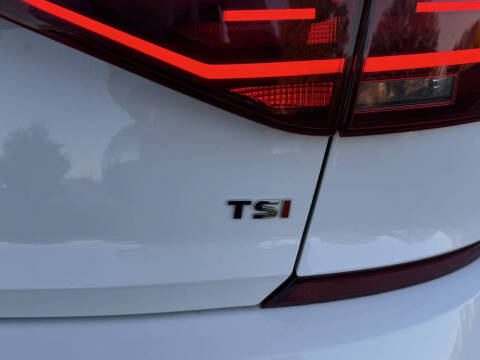 2018 Volkswagen Passat 2.0T SE