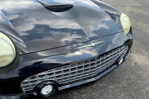 2003 Ford Thunderbird