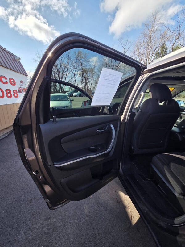 2011 GMC Acadia SLE