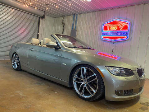 2009 BMW 3 Series for sale at Turner Specialty Vehicle in Holt MO