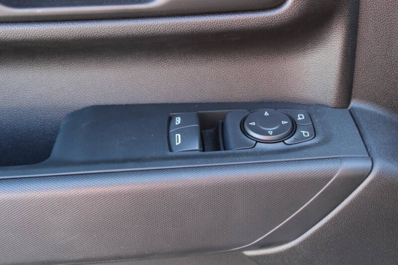 2024 GMC Sierra 2500HD Pro