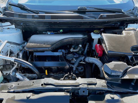 2017 Nissan Rogue Sport S