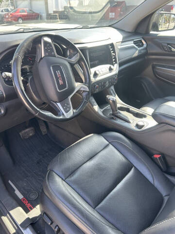 2019 GMC Acadia SLT-1