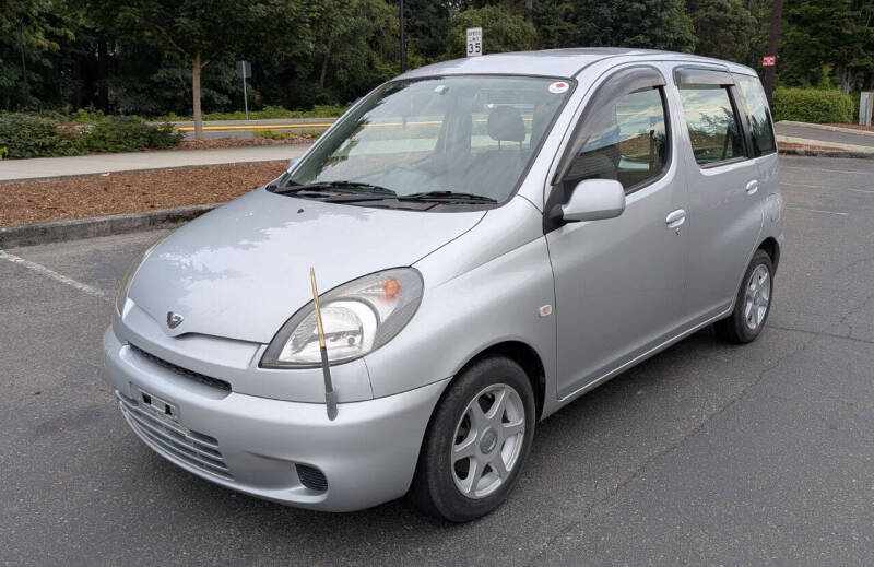 2000 Toyota Funcargo Yaris