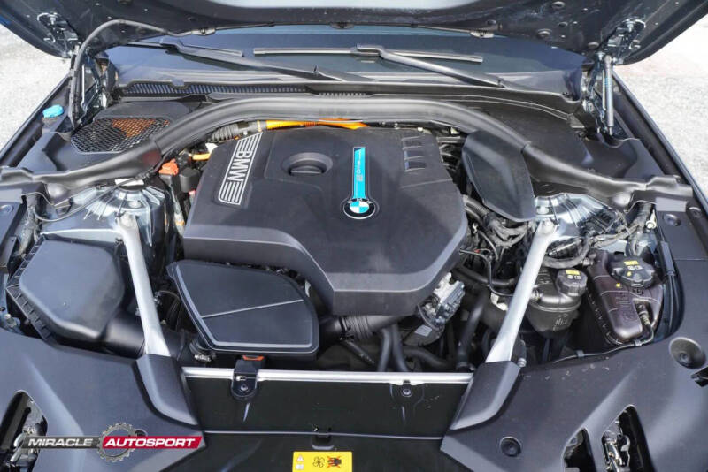 2018 BMW 5 Series 530e xDrive iPerformance