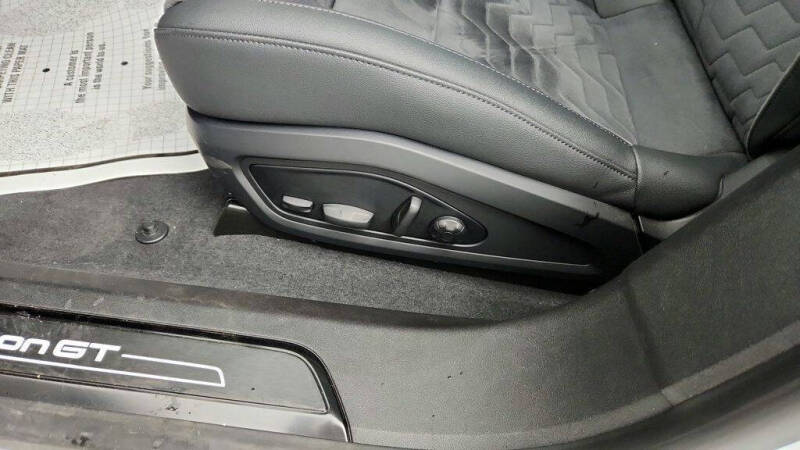 2024 Audi e-tron GT quattro Prestige