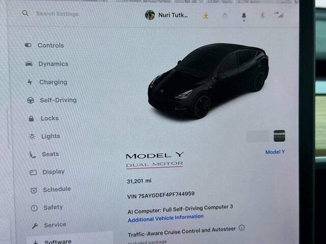 2023 Tesla Model Y Performance
