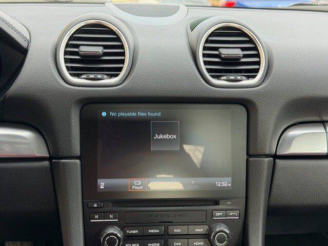 2024 Porsche 718 Cayman