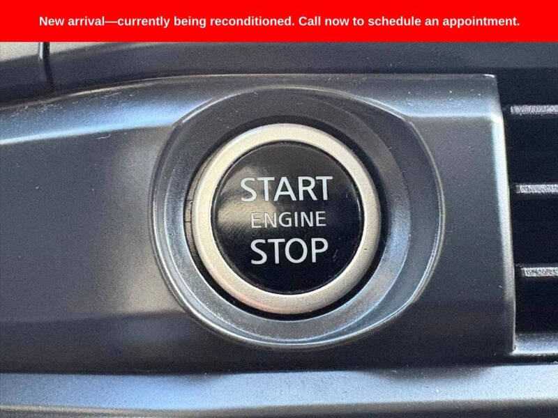 2024 Nissan Pathfinder S