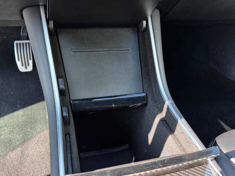 2019 Tesla Model 3 Mid Range