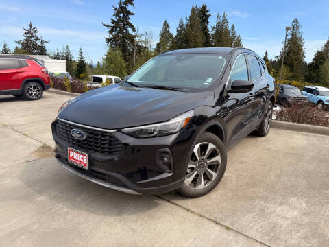 2025 Ford Escape Platinum