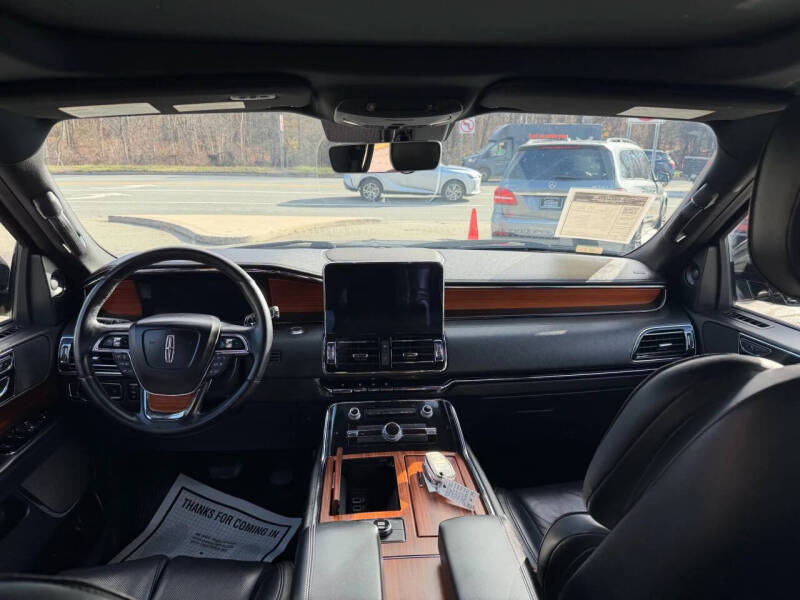 2018 Lincoln Navigator Select