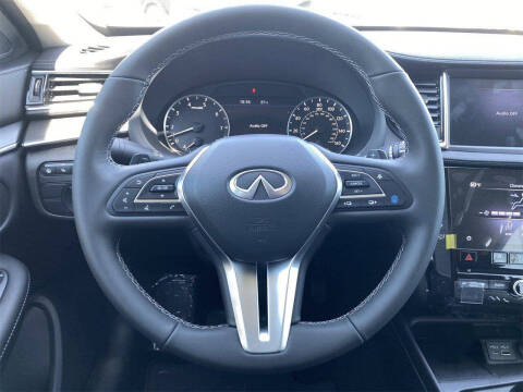 2025 Infiniti QX50 Pure