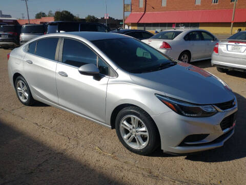 2018 Chevrolet Cruze for sale at Apex Auto Sales in Coldwater KS