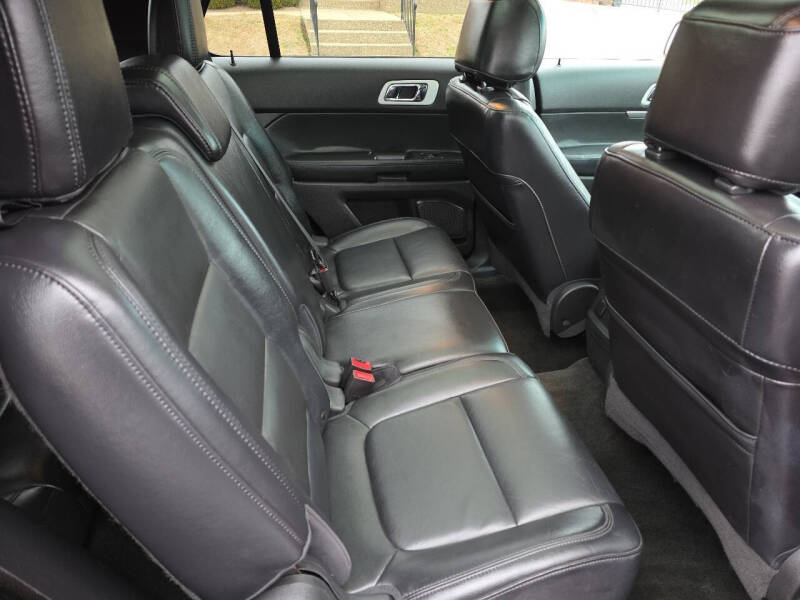 2011 Ford Explorer XLT