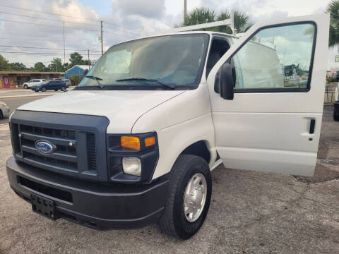 2013 Ford E-Series E-250