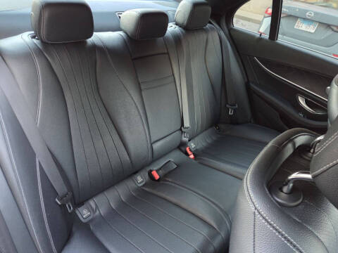 2017 Mercedes-Benz E-Class E 300 4MATIC