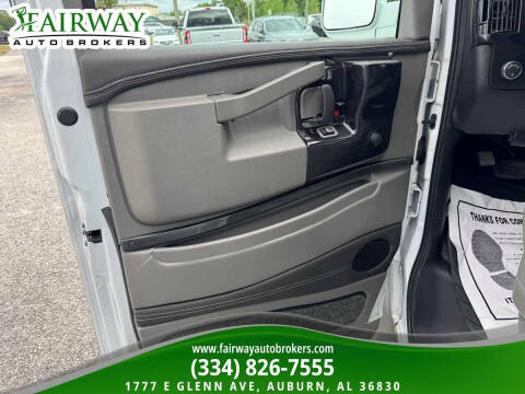 2017 GMC Savana 2500