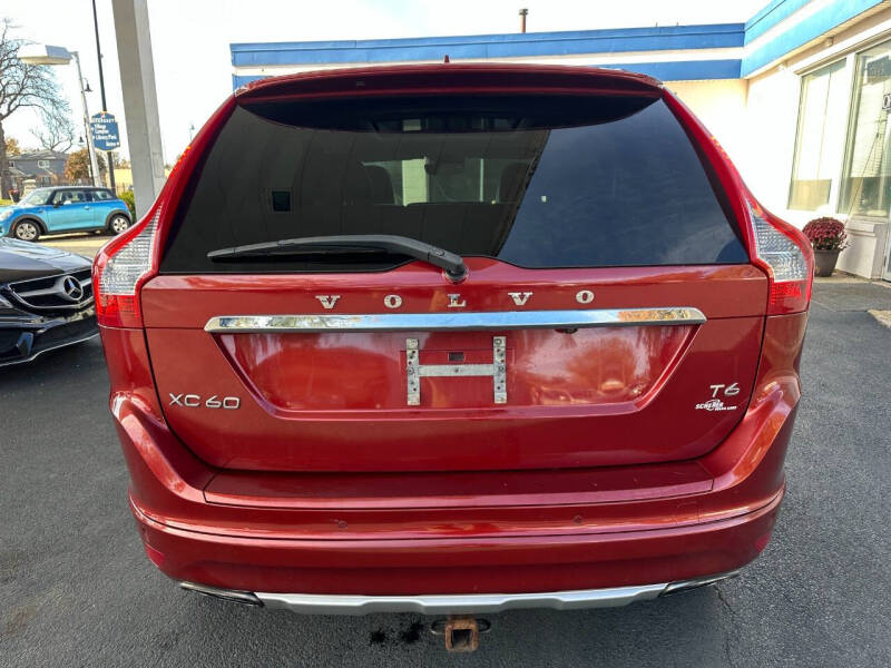 2015 Volvo XC60 T6 Drive-E