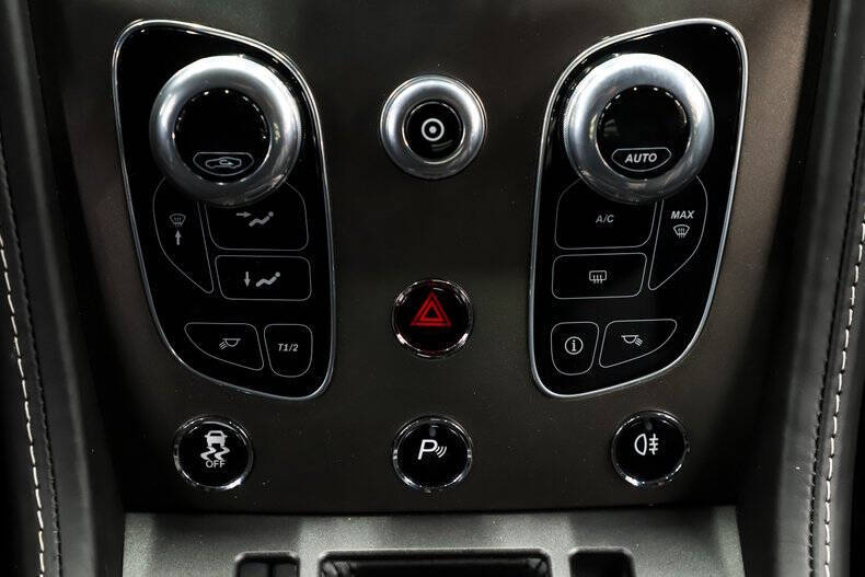 2016 Aston Martin V8 Vantage GT