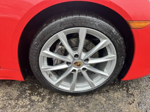 2019 Porsche 718 Cayman