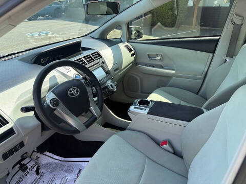 2014 Toyota Prius v Three