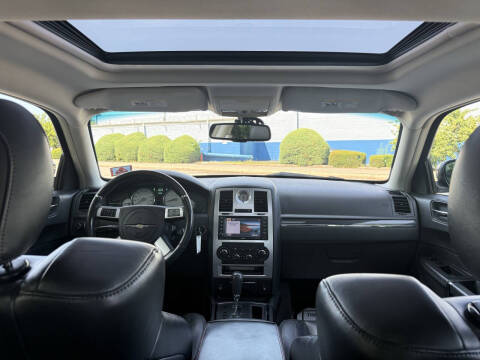 2008 Chrysler 300 SRT-8