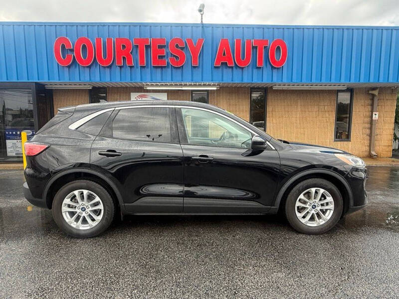 2021 Ford Escape SE