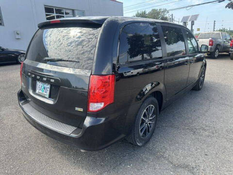2018 Dodge Grand Caravan SE