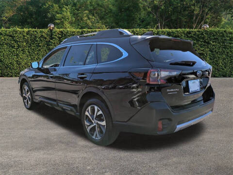 2022 Subaru Outback Touring XT