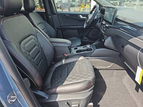 2024 Ford Escape ST-Line Elite