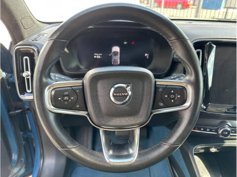 2022 Volvo C40 Recharge Pure Electric P8