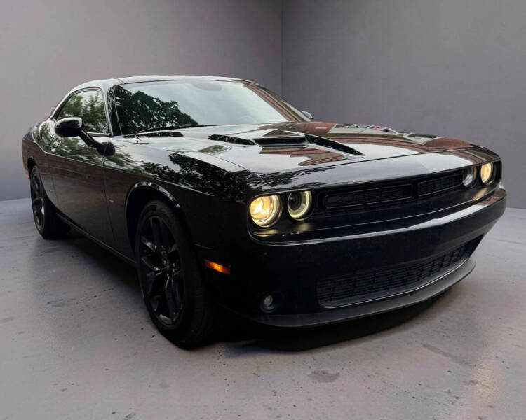 2019 Dodge Challenger SXT