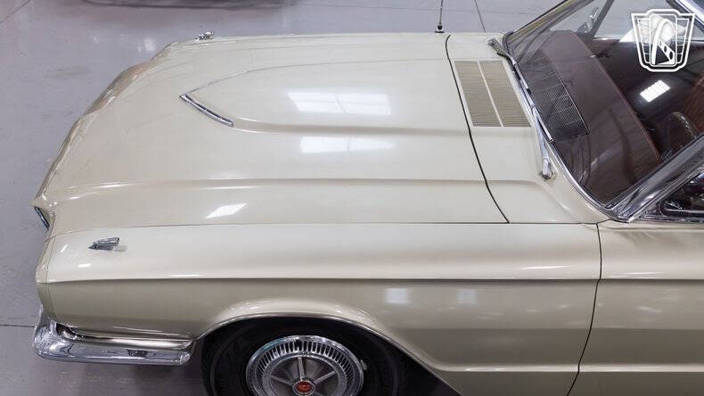 1966 Ford Thunderbird