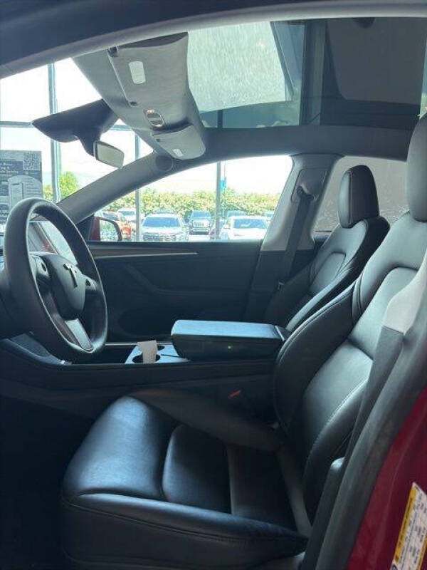 2023 Tesla Model Y Performance